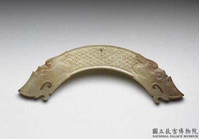 图片[2]-Jade heng ornament with dragon pattern, late Warring States Period to early Western Han dynasty (c. 275 – 141 BCE)-China Archive